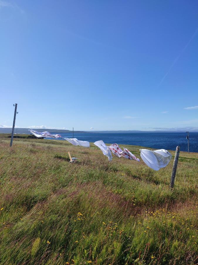 Happy-Cove Guesthouse - By The Sea Bakkafjorthur Esterno foto