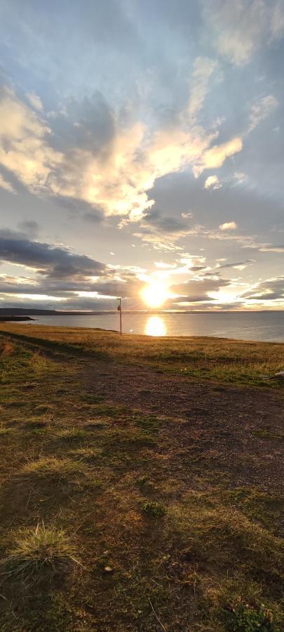 Happy-Cove Guesthouse - By The Sea Bakkafjorthur Esterno foto