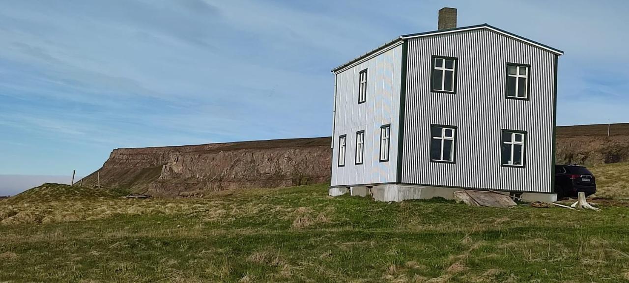 Happy-Cove Guesthouse - By The Sea Bakkafjorthur Esterno foto