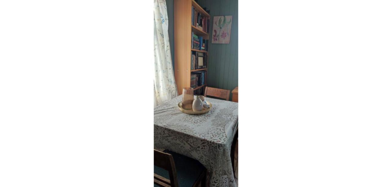 Happy-Cove Guesthouse - By The Sea Bakkafjorthur Esterno foto
