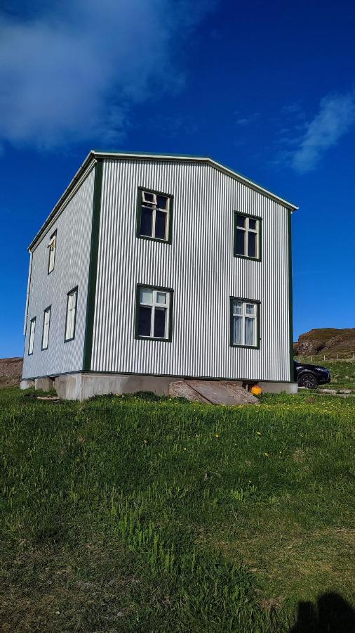 Happy-Cove Guesthouse - By The Sea Bakkafjorthur Esterno foto