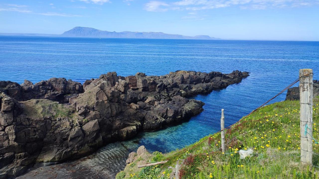 Happy-Cove Guesthouse - By The Sea Bakkafjorthur Esterno foto