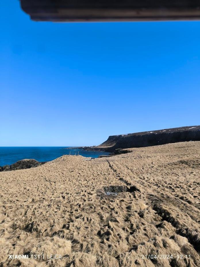 Happy-Cove Guesthouse - By The Sea Bakkafjorthur Esterno foto